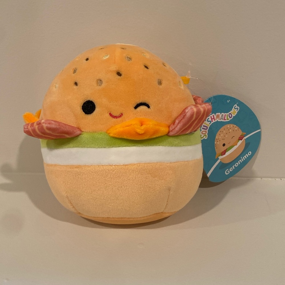 NWT! 5” Geronimo the Breakfast Bagel Squishmallow       squishmallows plush toys